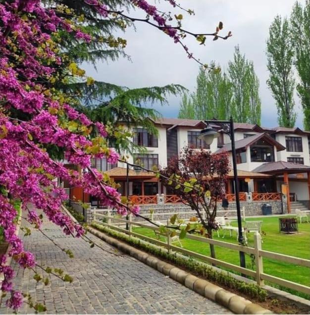 Fortune Resort Heevan, Srinagar - Member Itc Hotels' Group Srīnagar Exterior foto
